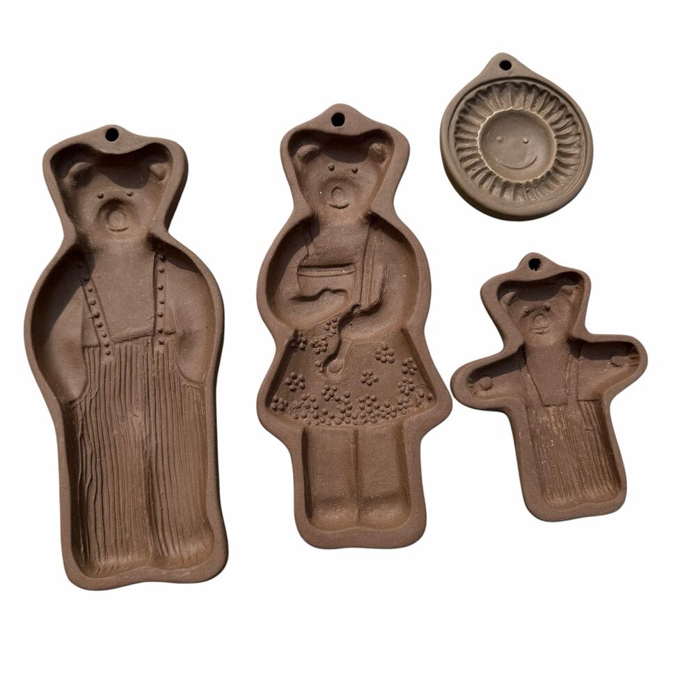 Hartstone Pottery Cookie Mold 3 Bear Smiling Sun Press Ceramic Ornament Vtg USA